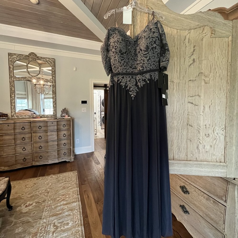 GORGEOUS Prom/Wedding/Mother of the Bride Dress- MGNY BY MORILEE